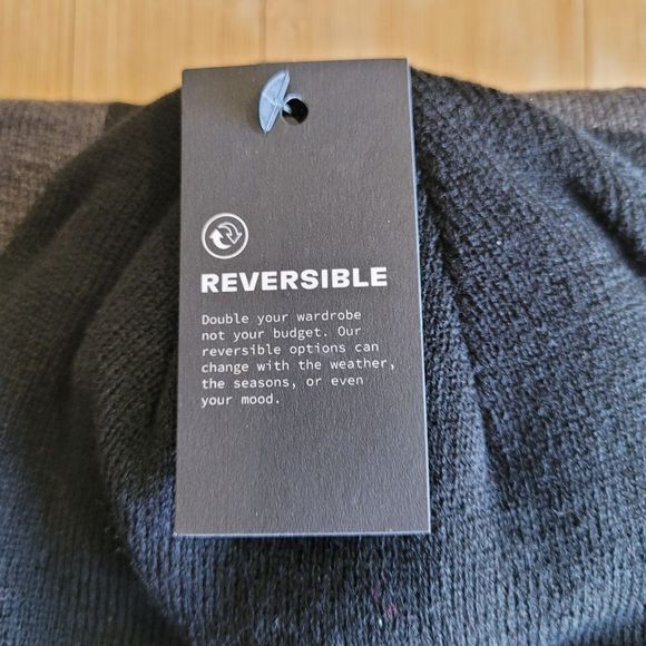 Timberland Logo Reversible Scarf & Beanie Hat Set - Picture 9 of 10